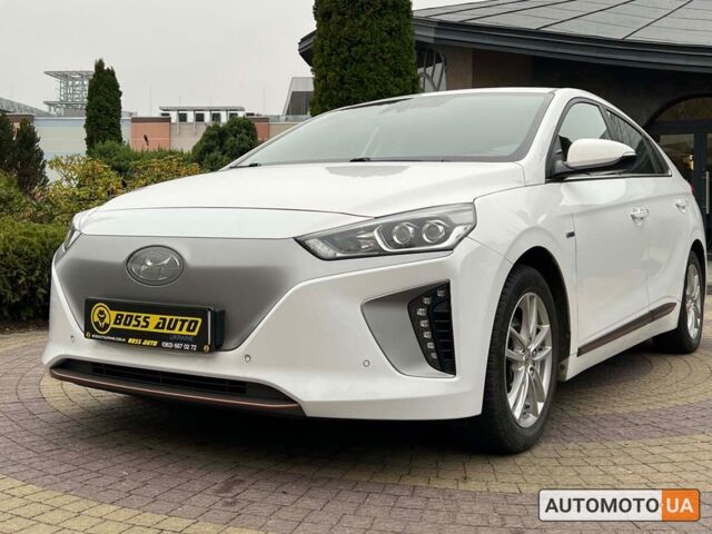 Білий Хендай Ioniq, об'ємом двигуна 28 л та пробігом 108 тис. км за 15100 $, фото 2 на Automoto.ua