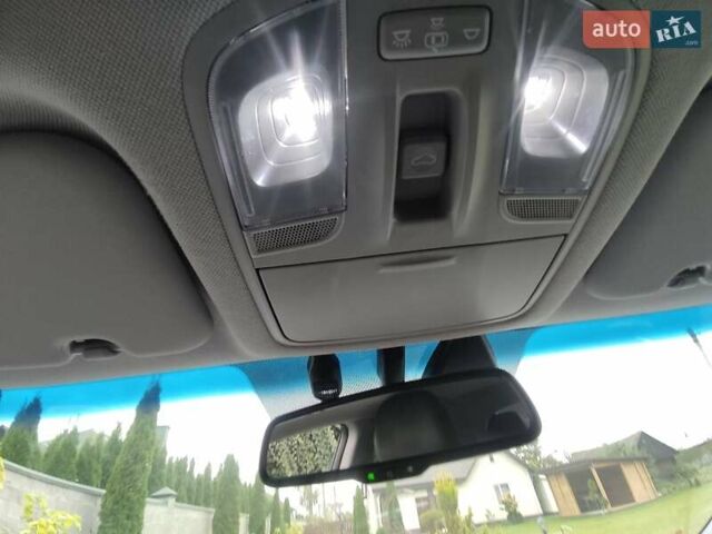 Белый Хендай Ioniq, объемом двигателя 0 л и пробегом 124 тыс. км за 13500 $, фото 14 на Automoto.ua