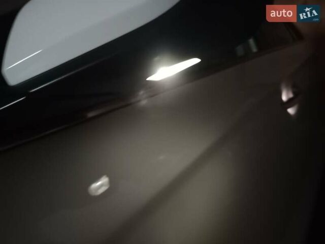 Белый Хендай Ioniq, объемом двигателя 0 л и пробегом 102 тыс. км за 12650 $, фото 55 на Automoto.ua