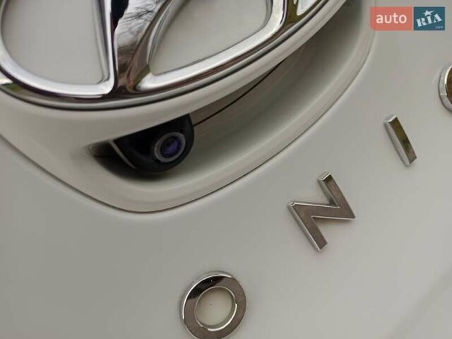 Белый Хендай Ioniq, объемом двигателя 0 л и пробегом 102 тыс. км за 12650 $, фото 38 на Automoto.ua