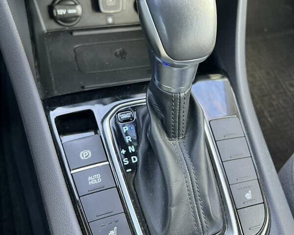 Белый Хендай Ioniq, объемом двигателя 1.58 л и пробегом 91 тыс. км за 17900 $, фото 28 на Automoto.ua