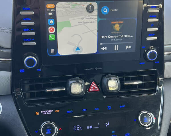 Белый Хендай Ioniq, объемом двигателя 1.58 л и пробегом 91 тыс. км за 17900 $, фото 25 на Automoto.ua