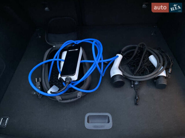 Белый Хендай Ioniq, объемом двигателя 0 л и пробегом 62 тыс. км за 12990 $, фото 32 на Automoto.ua