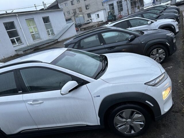 Білий Хендай Ioniq, об'ємом двигуна 0 л та пробігом 87 тис. км за 17800 $, фото 2 на Automoto.ua