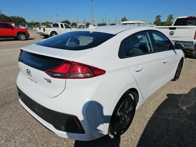 Білий Хендай Ioniq, об'ємом двигуна 0 л та пробігом 38 тис. км за 13900 $, фото 3 на Automoto.ua