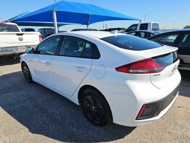 Білий Хендай Ioniq, об'ємом двигуна 0 л та пробігом 38 тис. км за 13900 $, фото 4 на Automoto.ua