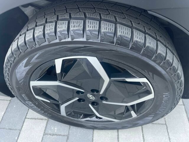 Белый Хендай Ioniq, объемом двигателя 0 л и пробегом 82 тыс. км за 22902 $, фото 11 на Automoto.ua