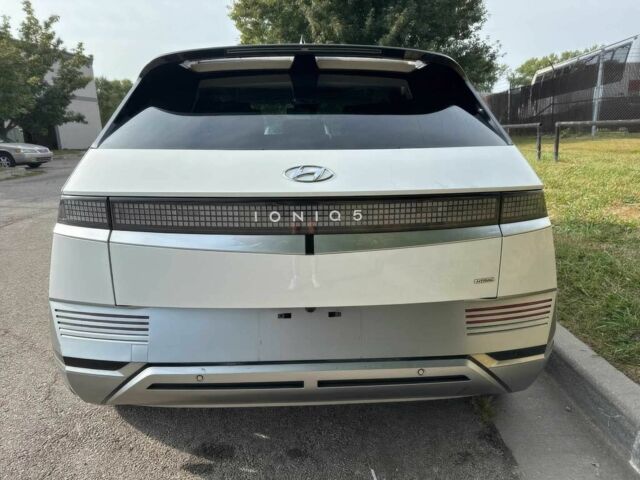 Білий Хендай Ioniq, об'ємом двигуна 0 л та пробігом 23 тис. км за 16000 $, фото 4 на Automoto.ua
