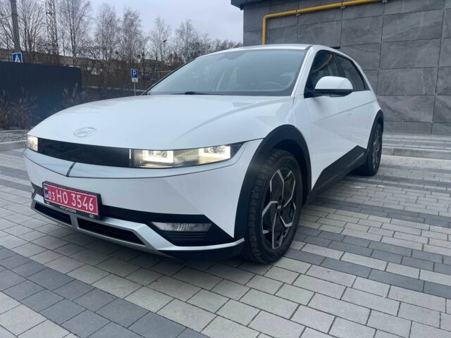 Белый Хендай Ioniq, объемом двигателя 0 л и пробегом 82 тыс. км за 22902 $, фото 1 на Automoto.ua