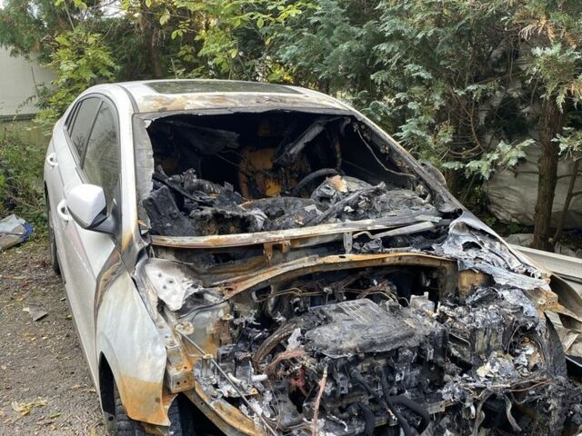 Білий Хендай Ioniq, об'ємом двигуна 0 л та пробігом 3 тис. км за 1900 $, фото 8 на Automoto.ua