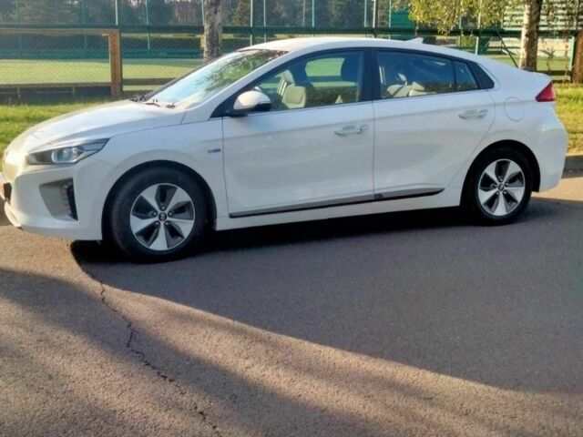 Хендай Ioniq 2018 в Маневичах на Automoto.ua Белый Хендай Ioniq, объемом двигателя 0 л и пробегом 148 тыс. км за 13200 $, фото 6 на Automoto.ua