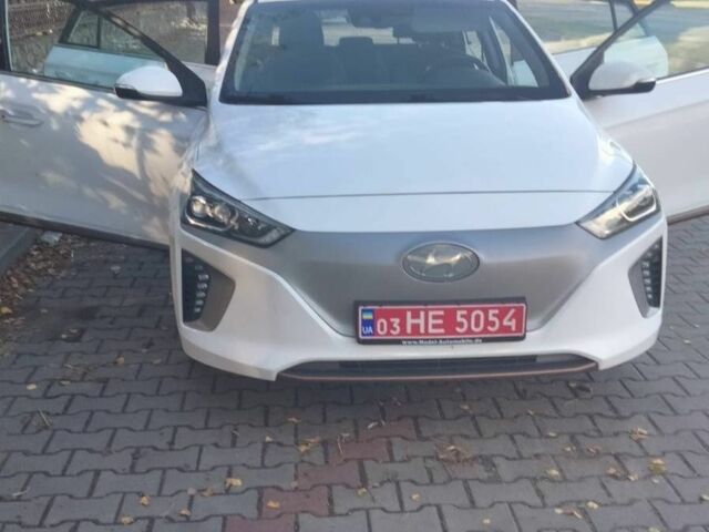 Хендай Ioniq 2018 в Маневичах на Automoto.ua Белый Хендай Ioniq, объемом двигателя 0 л и пробегом 148 тыс. км за 13200 $, фото 2 на Automoto.ua