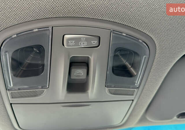 Белый Хендай Ioniq, объемом двигателя 0 л и пробегом 130 тыс. км за 15500 $, фото 19 на Automoto.ua