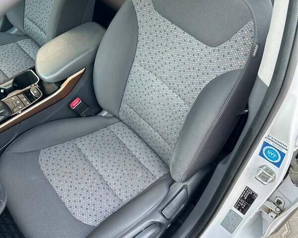 Белый Хендай Ioniq, объемом двигателя 0 л и пробегом 62 тыс. км за 14100 $, фото 44 на Automoto.ua