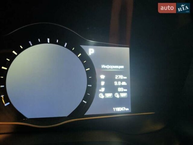 Белый Хендай Ioniq, объемом двигателя 0 л и пробегом 124 тыс. км за 15000 $, фото 1 на Automoto.ua