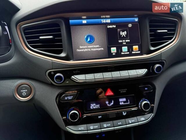 Білий Хендай Ioniq, об'ємом двигуна 0 л та пробігом 89 тис. км за 16500 $, фото 12 на Automoto.ua
