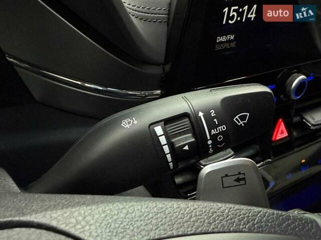 Белый Хендай Ioniq, объемом двигателя 0 л и пробегом 117 тыс. км за 16879 $, фото 20 на Automoto.ua