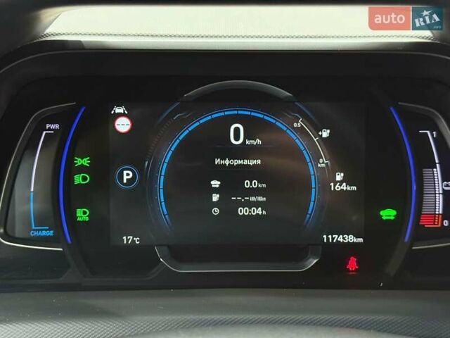 Белый Хендай Ioniq, объемом двигателя 0 л и пробегом 117 тыс. км за 16879 $, фото 22 на Automoto.ua