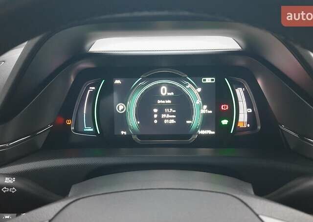 Белый Хендай Ioniq, объемом двигателя 0 л и пробегом 148 тыс. км за 15799 $, фото 28 на Automoto.ua