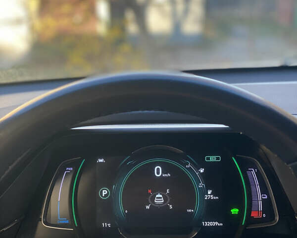 Білий Хендай Ioniq, об'ємом двигуна 0 л та пробігом 130 тис. км за 14799 $, фото 41 на Automoto.ua