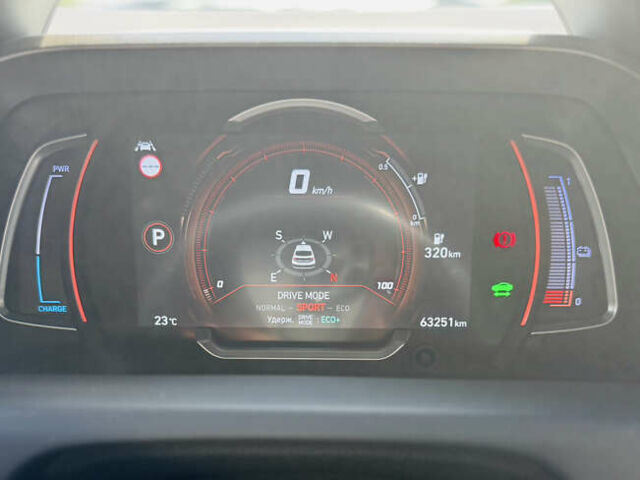 Белый Хендай Ioniq, объемом двигателя 0 л и пробегом 68 тыс. км за 16300 $, фото 20 на Automoto.ua