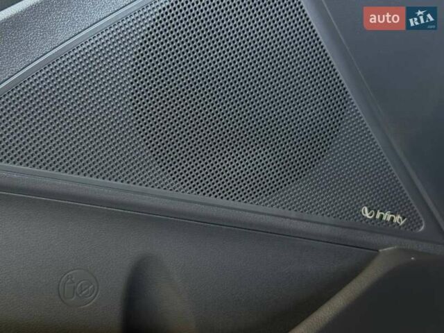 Білий Хендай Ioniq, об'ємом двигуна 1.58 л та пробігом 157 тис. км за 19990 $, фото 38 на Automoto.ua