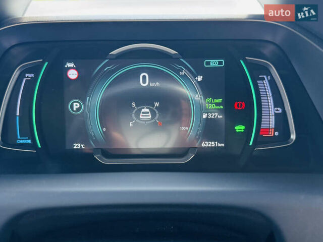 Белый Хендай Ioniq, объемом двигателя 0 л и пробегом 68 тыс. км за 16300 $, фото 18 на Automoto.ua