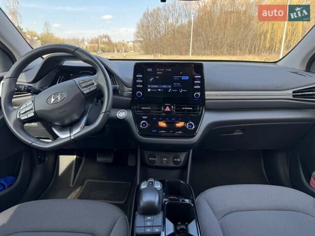 Білий Хендай Ioniq, об'ємом двигуна 0 л та пробігом 34 тис. км за 16777 $, фото 14 на Automoto.ua
