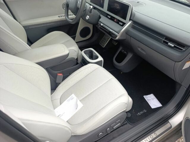 Бежевий Хендай Ioniq, об'ємом двигуна 0 л та пробігом 58 тис. км за 35662 $, фото 3 на Automoto.ua