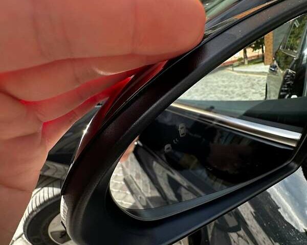 Черный Хендай Ioniq, объемом двигателя 0 л и пробегом 131 тыс. км за 14499 $, фото 17 на Automoto.ua