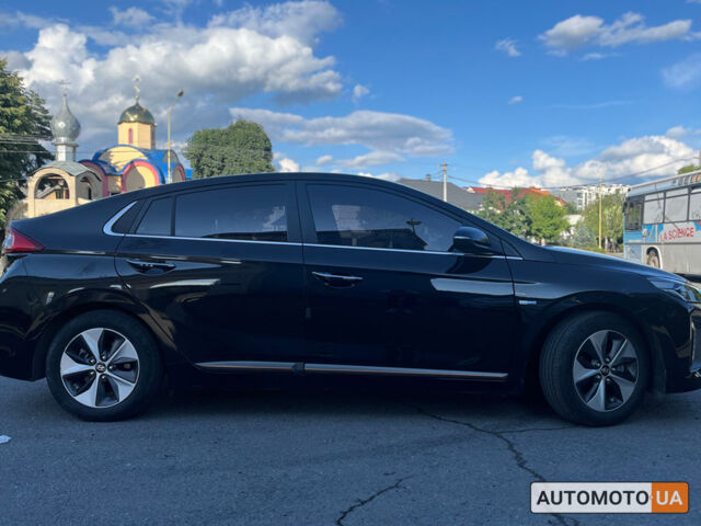 Черный Хендай Ioniq, объемом двигателя 28 л и пробегом 115 тыс. км за 15190 $, фото 6 на Automoto.ua