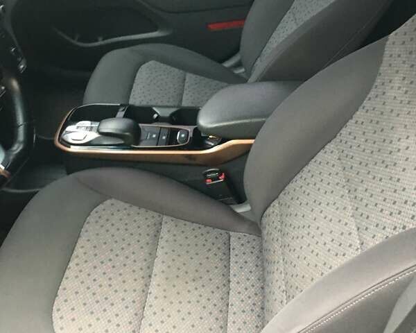 Черный Хендай Ioniq, объемом двигателя 0 л и пробегом 149 тыс. км за 11300 $, фото 8 на Automoto.ua