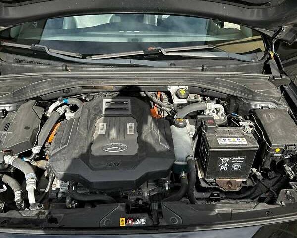 Черный Хендай Ioniq, объемом двигателя 0 л и пробегом 131 тыс. км за 14499 $, фото 25 на Automoto.ua