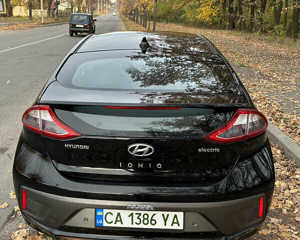 Черный Хендай Ioniq, объемом двигателя 0 л и пробегом 147 тыс. км за 12900 $, фото 8 на Automoto.ua