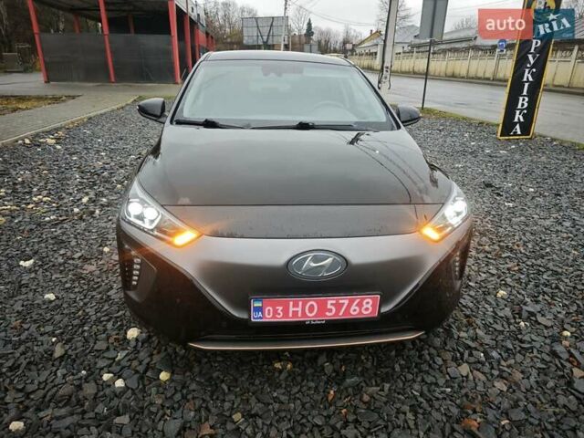 Чорний Хендай Ioniq, об'ємом двигуна 0 л та пробігом 98 тис. км за 13250 $, фото 15 на Automoto.ua
