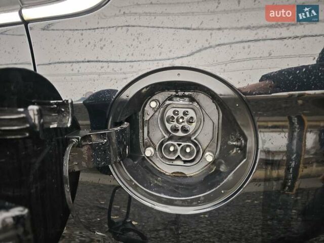 Чорний Хендай Ioniq, об'ємом двигуна 0 л та пробігом 98 тис. км за 13250 $, фото 56 на Automoto.ua