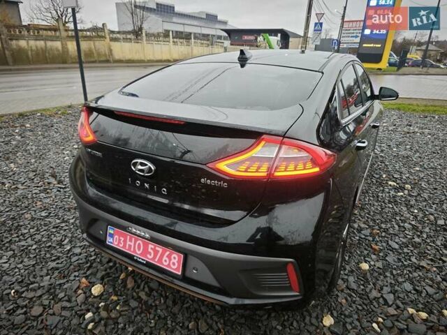 Чорний Хендай Ioniq, об'ємом двигуна 0 л та пробігом 98 тис. км за 13250 $, фото 14 на Automoto.ua