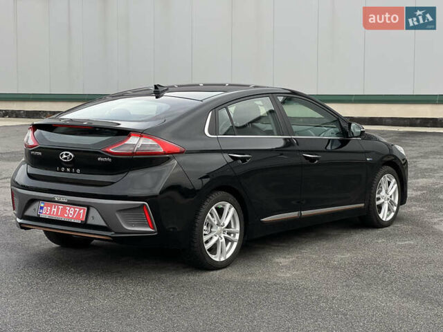 Чорний Хендай Ioniq, об'ємом двигуна 0 л та пробігом 103 тис. км за 12900 $, фото 24 на Automoto.ua