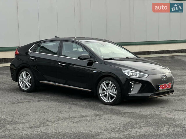 Чорний Хендай Ioniq, об'ємом двигуна 0 л та пробігом 103 тис. км за 12900 $, фото 28 на Automoto.ua