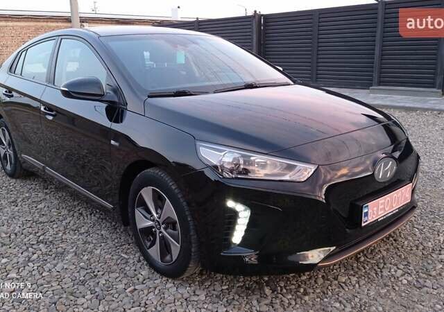 Черный Хендай Ioniq, объемом двигателя 0 л и пробегом 109 тыс. км за 12150 $, фото 16 на Automoto.ua
