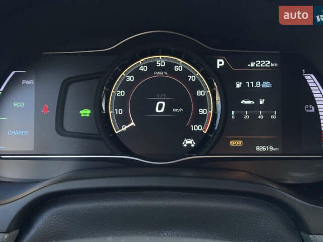 Черный Хендай Ioniq, объемом двигателя 0 л и пробегом 105 тыс. км за 12150 $, фото 20 на Automoto.ua