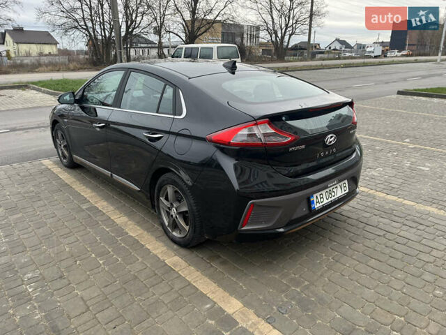 Черный Хендай Ioniq, объемом двигателя 0 л и пробегом 86 тыс. км за 12999 $, фото 16 на Automoto.ua