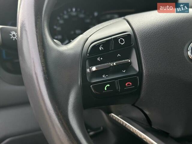 Черный Хендай Ioniq, объемом двигателя 0 л и пробегом 122 тыс. км за 11999 $, фото 61 на Automoto.ua