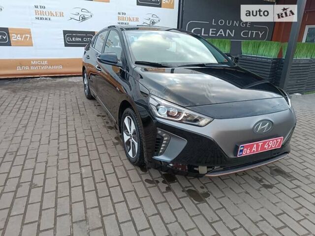 Чорний Хендай Ioniq, об'ємом двигуна 0 л та пробігом 91 тис. км за 15600 $, фото 43 на Automoto.ua