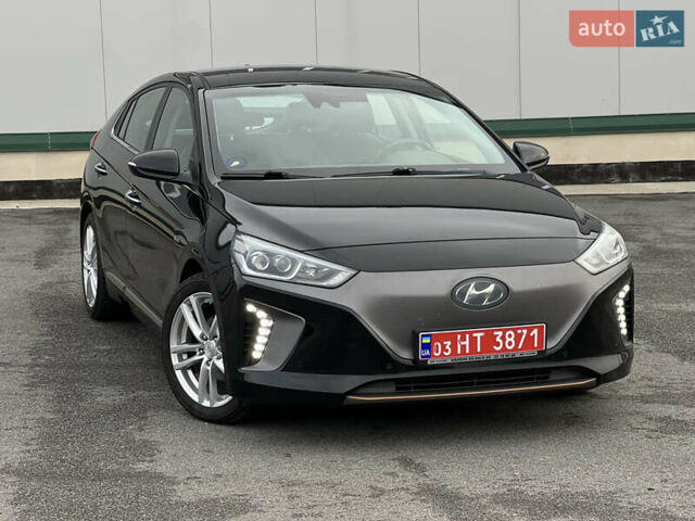 Чорний Хендай Ioniq, об'ємом двигуна 0 л та пробігом 103 тис. км за 12900 $, фото 33 на Automoto.ua