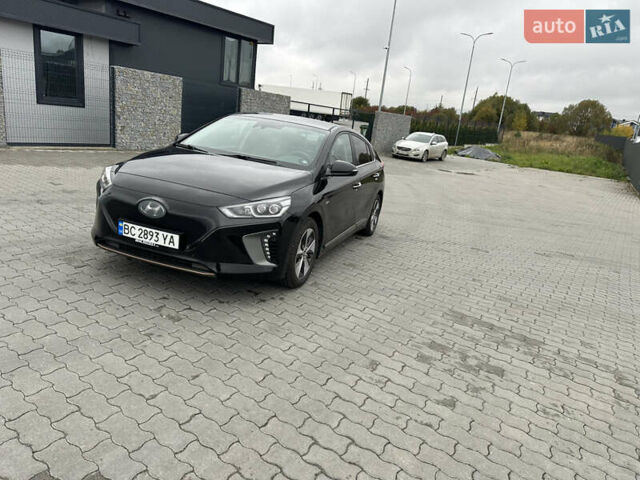 Хендай Ioniq 2017 в Львове на Automoto.ua Черный Хендай Ioniq, объемом двигателя 0 л и пробегом 110 тыс. км за 13300 $, фото 18 на Automoto.ua