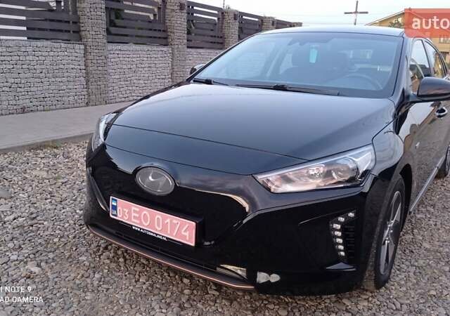 Черный Хендай Ioniq, объемом двигателя 0 л и пробегом 109 тыс. км за 12150 $, фото 18 на Automoto.ua