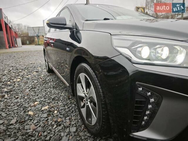Черный Хендай Ioniq, объемом двигателя 0 л и пробегом 99 тыс. км за 12950 $, фото 21 на Automoto.ua