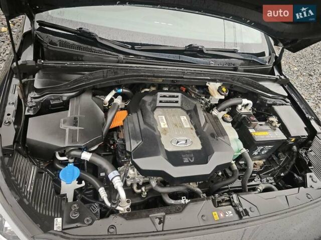 Черный Хендай Ioniq, объемом двигателя 0 л и пробегом 99 тыс. км за 12950 $, фото 47 на Automoto.ua