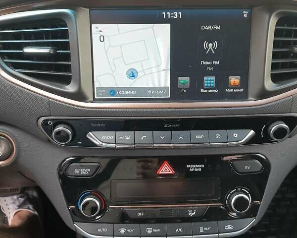 Чорний Хендай Ioniq, об'ємом двигуна 0 л та пробігом 260 тис. км за 13199 $, фото 15 на Automoto.ua